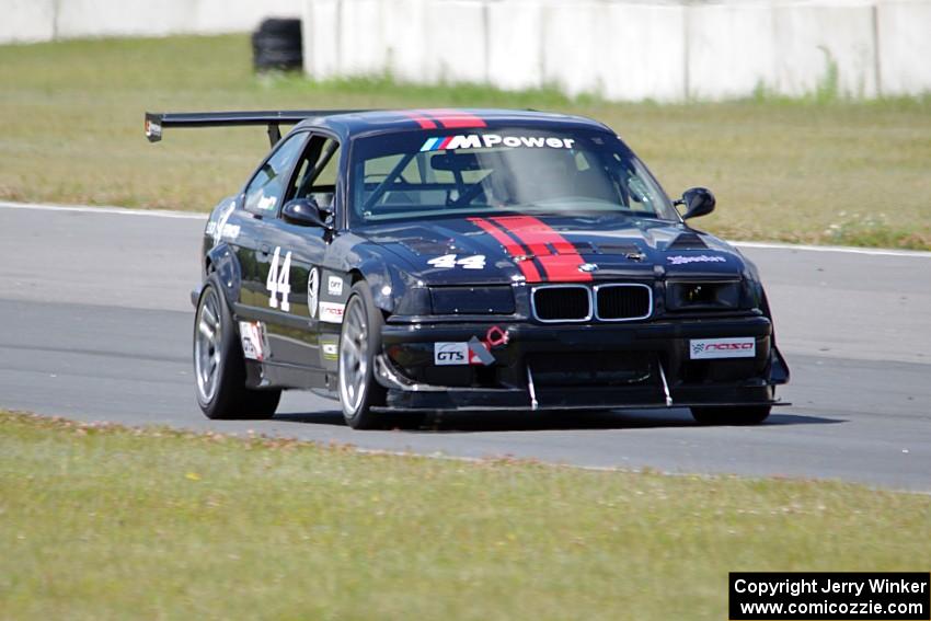 Kerry James' GTS2 BMW M3