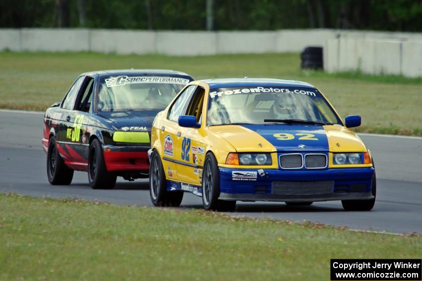 Mandy McGee's GTS2 BMW 325i and Brett Westcott's PTE Nissan Sentra SE-R