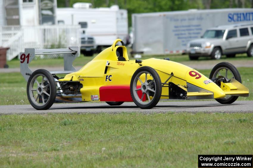 Mike Fowler's Van Diemen RF96 Formula Continental in the paddock.