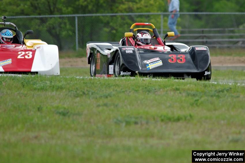 John Brown, Jr.'s Spec Racer Ford 3 and John Zeirke's Spec Racer Ford