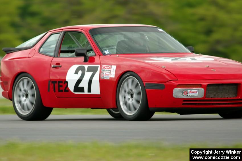 Matt Lawson's ITE-2 Porsche 944 Turbo