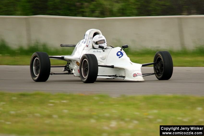 Alan Murray's Swift DB-1 Formula Ford