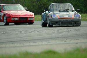 Craig Stephens' ITE-1 Porsche 911 and Matt Lawson's ITE-2 Porsche 944 Turbo