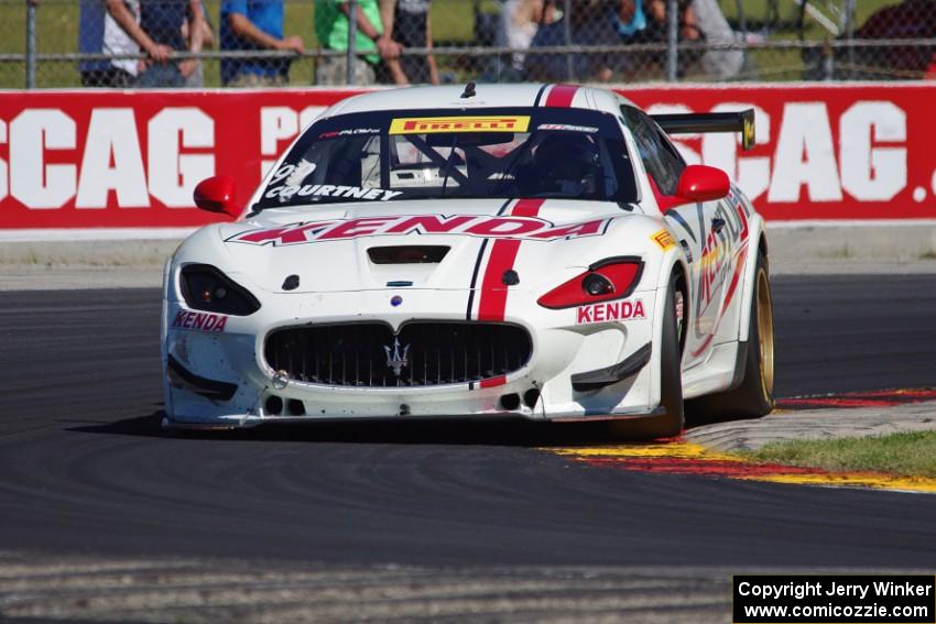 Jeff Courtney's Maserati GranTurismo MC Trofeo