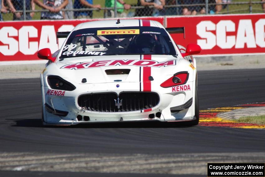 Jeff Courtney's Maserati GranTurismo MC Trofeo
