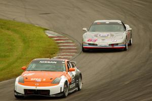 Darrell Peterson's T2 Chevy Corvette and James Berlin's T3 Nissan 350Z