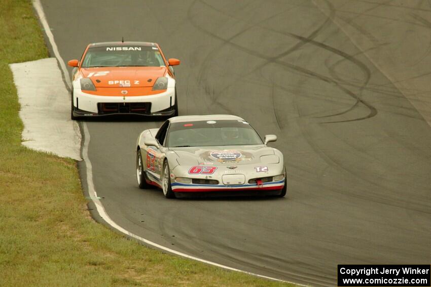 Darrell Peterson's T2 Chevy Corvette and  James Berlin's T3 Nissan 350Z