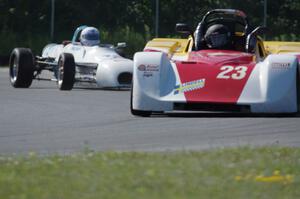 Mike Bendix's Spec Racer Ford 3 and Bruce Drenth's AAR Eagle Formula Ford
