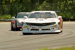 Mel Shaw's GT-2 Chevy Camaro and Darrell Peterson's T2 Chevy Corvette