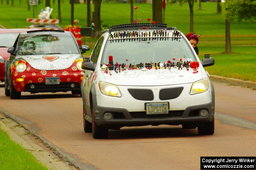 ArtCars - Pontiac Vibe and Chrysler PT Cruiser