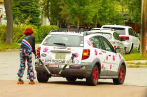 ArtCar - Pontiac Vibe and roller girl