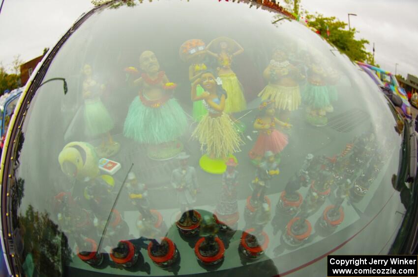 Detail of the ArtCar - Dodge Caravan