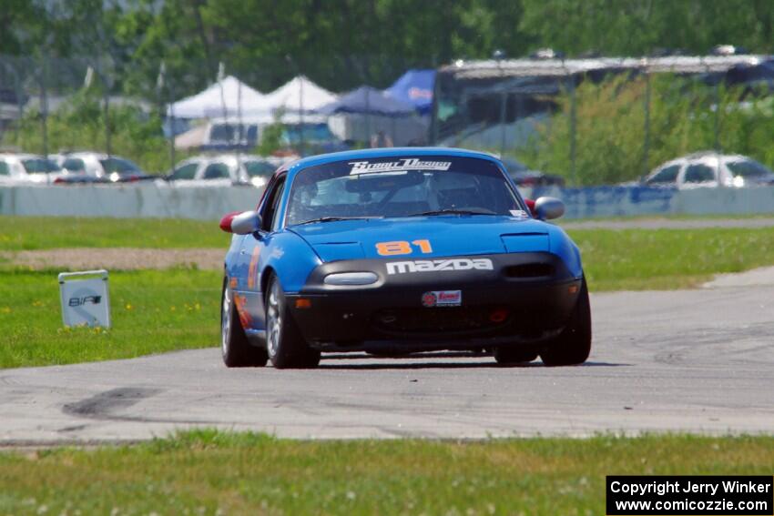 Gordon Kuhnley's Spec Miata Mazda Miata