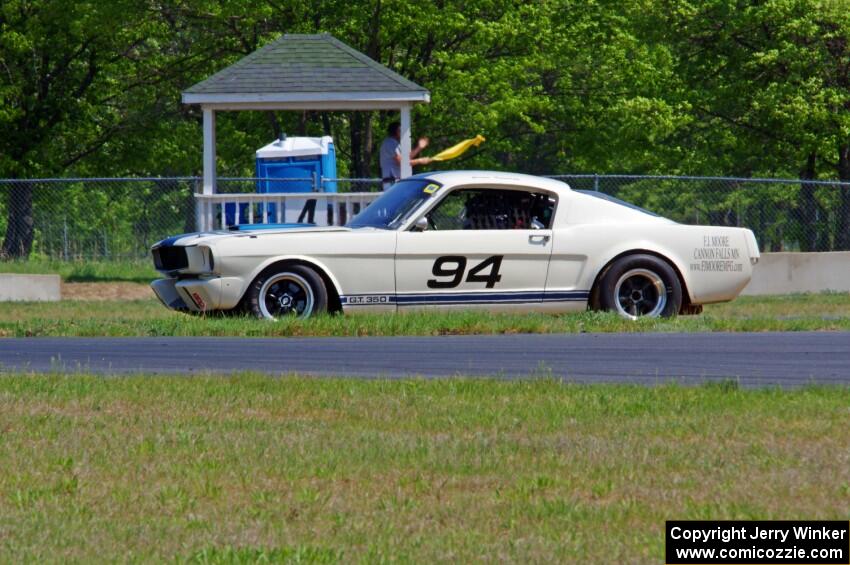 Brian Kennedy's Ford Shelby GT350 comes to a stall at turn 4.