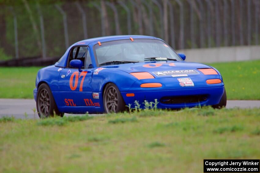 Geoff Youngdahl's STL Mazda Miata