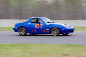 Geoff Youngdahl's STL Mazda Miata