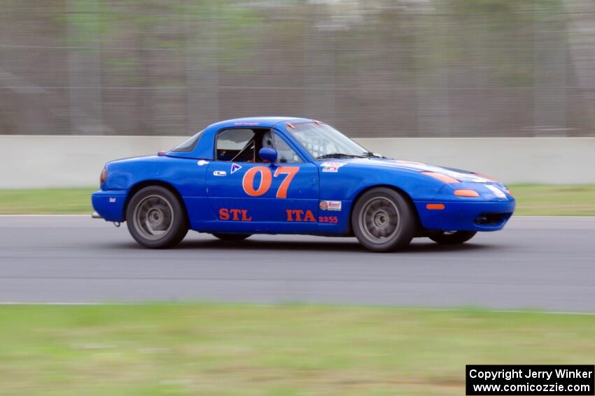 Geoff Youngdahl's STL Mazda Miata