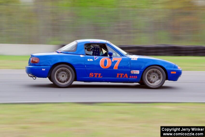 Geoff Youngdahl's STL Mazda Miata