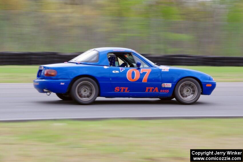 Geoff Youngdahl's STL Mazda Miata