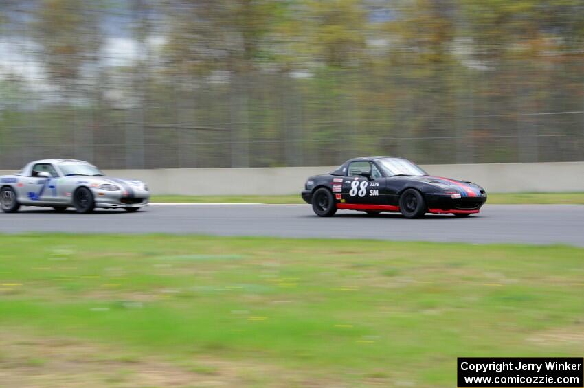 Samantha Silver's and Chris Craft's Spec Miata Mazda Miatas