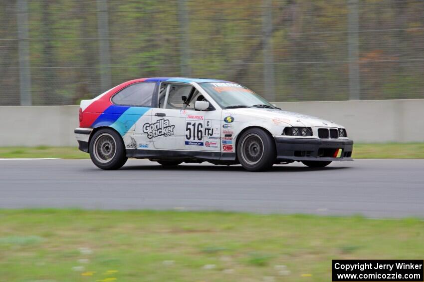 Joe Bungert's ITJ BMW 318i