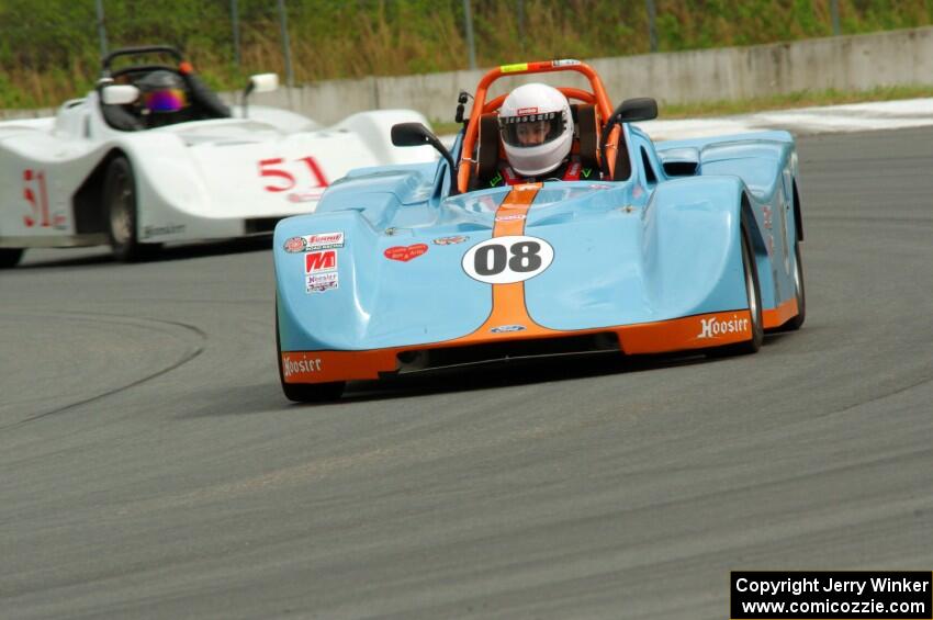 Andrea King's Spec Racer Ford 3 and Scott Beamish's Spec Racer Ford 3