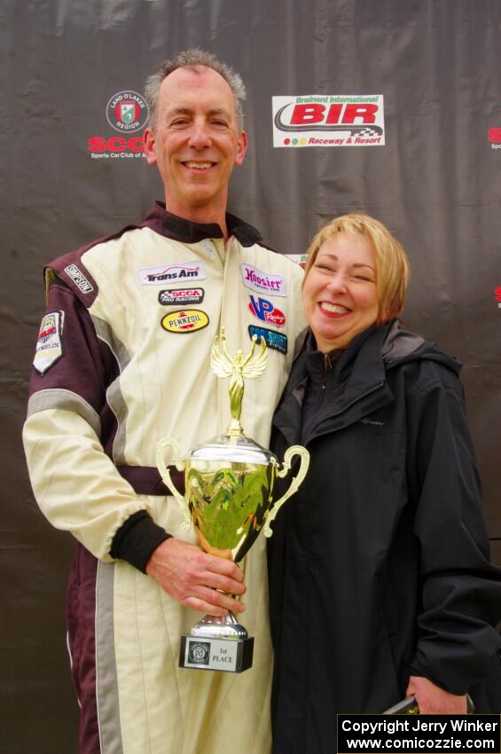 SPO Winner) Keith Anderson (and wife)