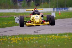 Dylan Schenk's Van Diemen RF02/Mazda Formula Atlantic