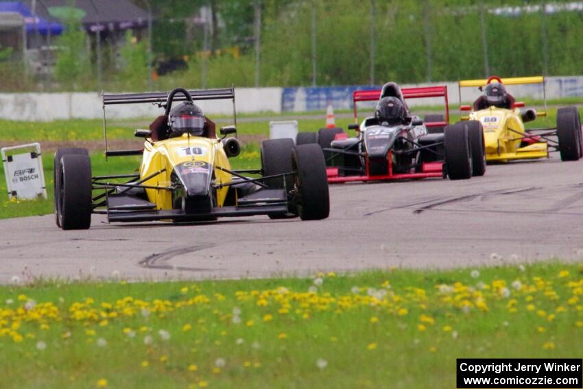 Steve Thomson's Van Diemen DP08/Elan Formula Atlantic, Dave Schaal's Formula Enterprises and Dylan Schenk's Van Diemen RF02/Mazd