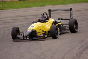 Steve Thomson's Van Diemen DP08/Elan Formula Atlantic