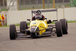 Steve Thomson's Van Diemen DP08/Elan Formula Atlantic