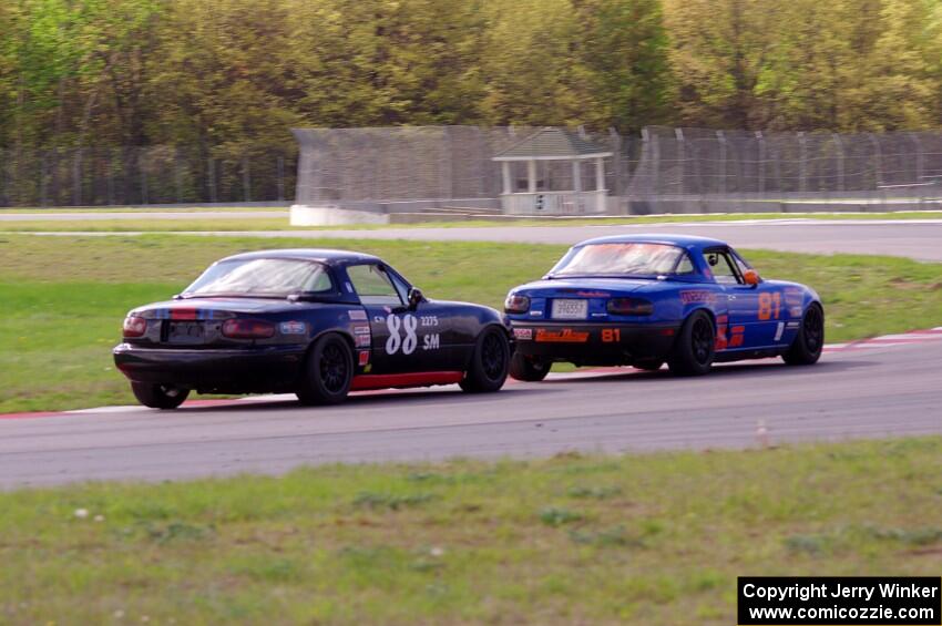 Gordon Kuhnley's and Samantha Silver's Spec Miata Mazda Miatas