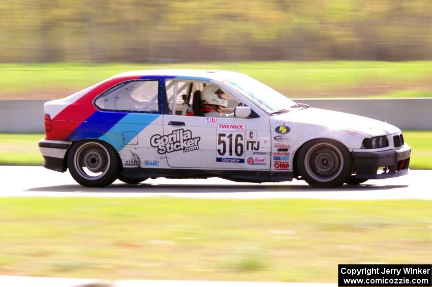 Joe Bungert's ITJ BMW 318i
