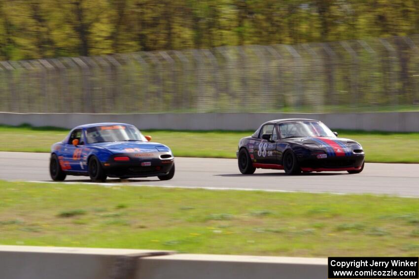 Samantha Silver's and Gordon Kuhnley's Spec Miata Mazda Miatas