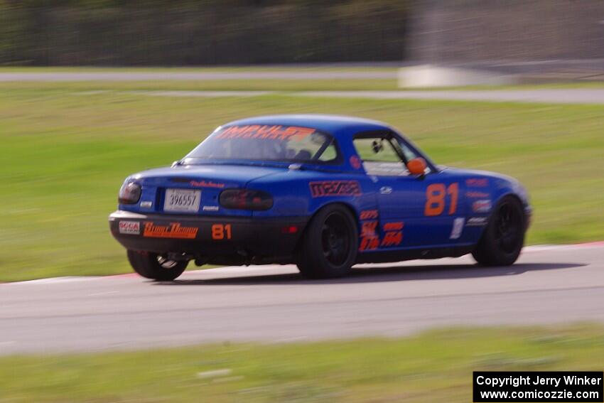 Gordon Kuhnley's Spec Miata Mazda Miata