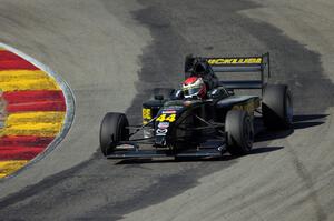 Kevin Davis' Élan Pro Formula Mazda