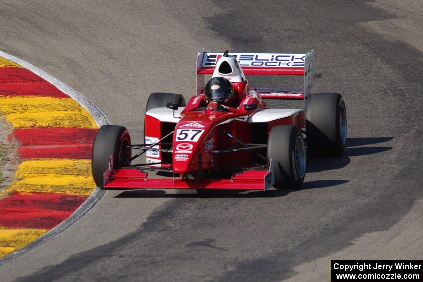Bob Kaminsky's Élan Pro Formula Mazda