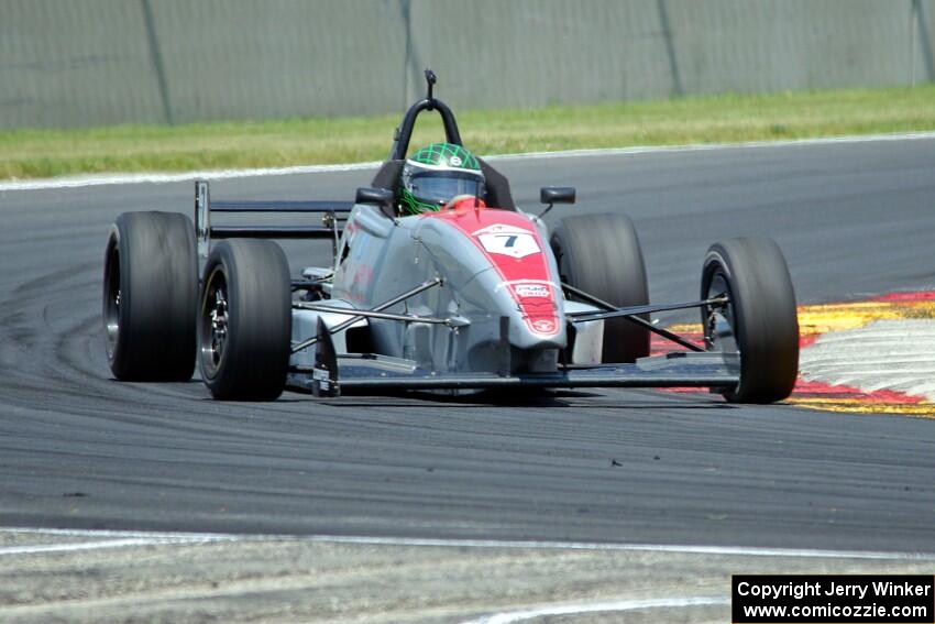 Dale VandenBush's Van Diemen Élan DP08