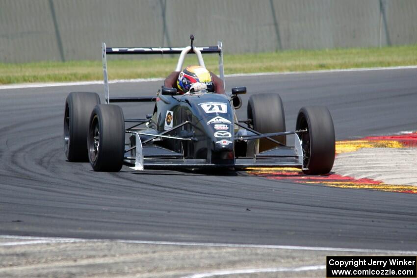 Jordan Lloyd's Van Diemen Élan DP08