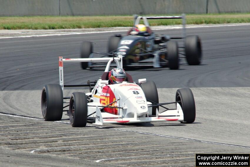 Anthony Martin's and Jordan Lloyd's Van Diemen Élan DP08s