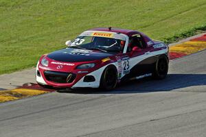 Eric Powell's Mazda MX-5 Cup