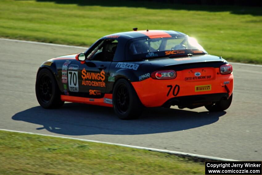 Elivan Goulart's Mazda MX-5 Cup