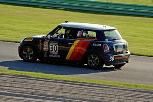 Travis Washay's MINI Cooper