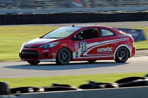 Kris Wright's Kia Forte Koup