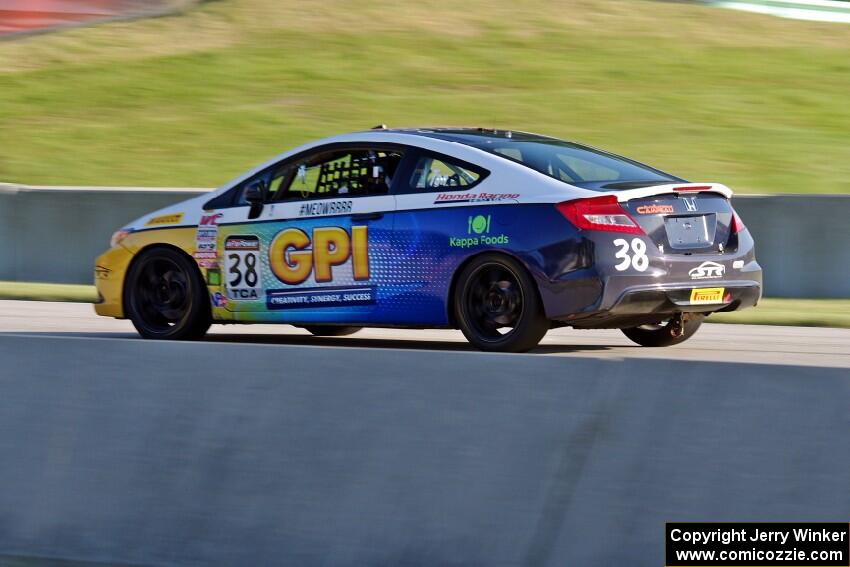 Samantha Tan's Honda Civic Si