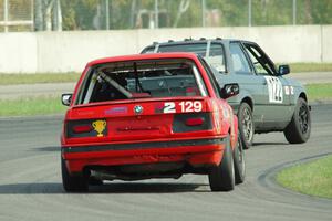 Team Endurance BMW 325is and E30 Bombers BMW 325i