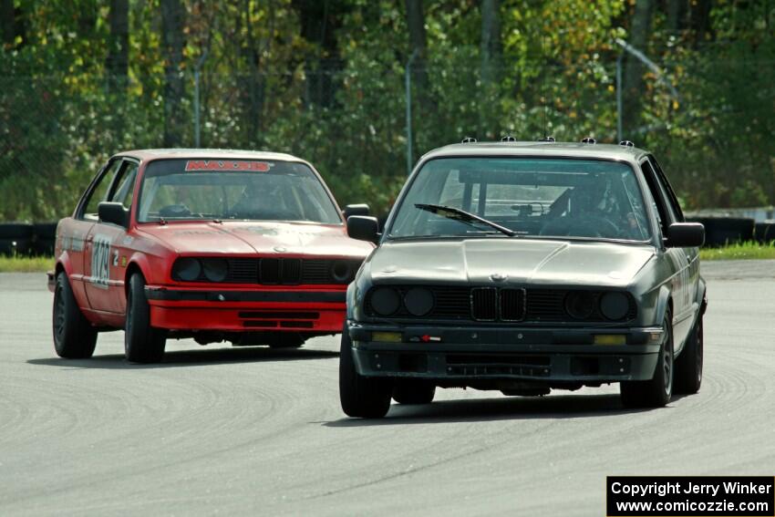 Team Endurance BMW 325is and E30 Bombers BMW 325i