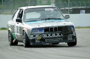 SD Faces BMW 325is