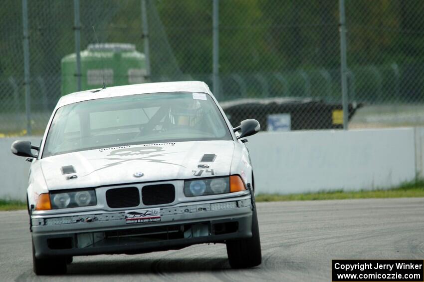 Beat the Devil Racing BMW 325is