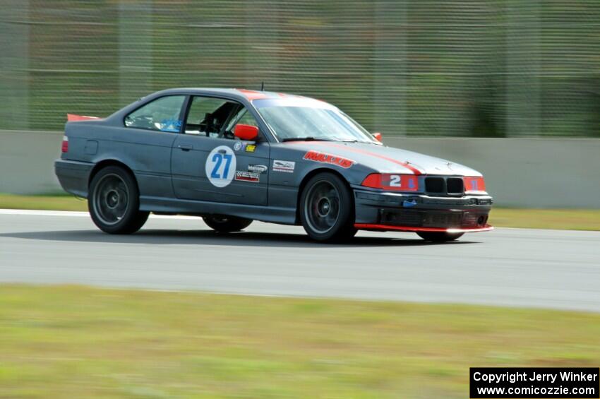 North Loop Motorsports BMW 323is